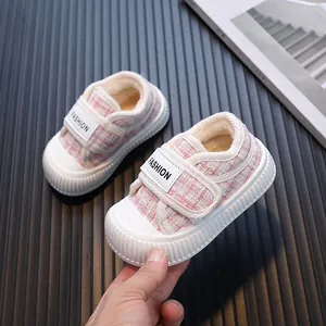 Scarpe in tweed rosa per bambine con calda fodera in peluche e suola a biscotto inverno