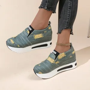 Sneakers Platform da Donna con Rialzo Interno Suola Spessa Scarpe Casual Moda Punta Tonda Denim Motivo Serpente Scarpe da Passeggio Slip On