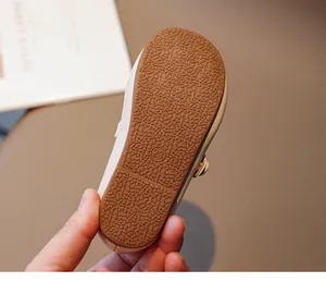 Detailed view of the anti-slip rubber sole for toddler Mary Jane shoes in size 23