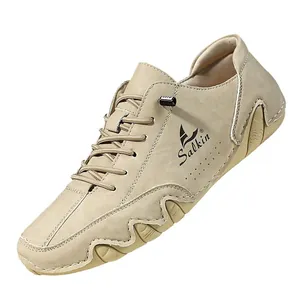 Chaussures décontractées beiges pour hommes avec semelle en caoutchouc style pieuvre.