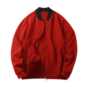 Chaqueta bomber casual roja para hombre con cuello alto negro y cierre de cremallera