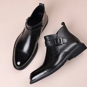 Stivali Chelsea premium in vera pelle nera da uomo con un elegante design formale business