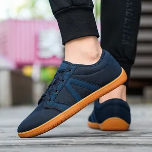 Sneaker in mesh a piedi nudi blu navy traspiranti con suola antiscivolo