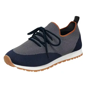 Sneakers da donna in mesh traspirante con design color-block e chiusura con lacci