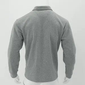 Vue arrière d'une veste polo à manches longues pour hommes en gris chiné ajusté