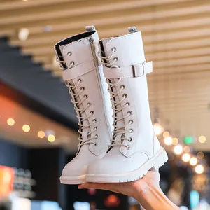 Weiße Martin-Stiefel im britischen Stil für Mädchen mit Schnürung und Reißverschluss
