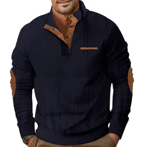 Sudadera de hombre azul marino con estampado jacquard, cuello alto y parches marrones