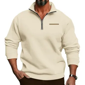 Herren-Sweatshirt in Creme mit Halbreißverschluss, Stehkragen und weichem Fleece-Futter
