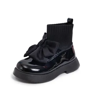 Mädchen schwarze Lackleder Sockenstiefel mit großer Schleife, Kleinkind Herbstschuhe.