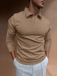 Heren poloshirt met lange mouwen in kaki met verticale strepen en open V-hals ontwerp