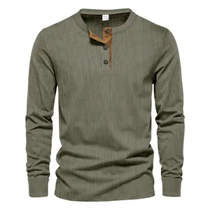 Sweat-shirt côtelé olive pour hommes avec col Henley et manches longues
