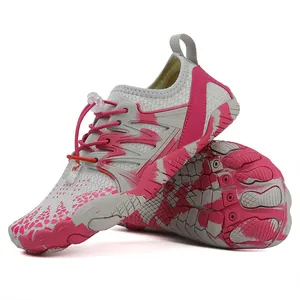 Zapatos de agua rosa transpirables con suela antideslizante para playa y deportes