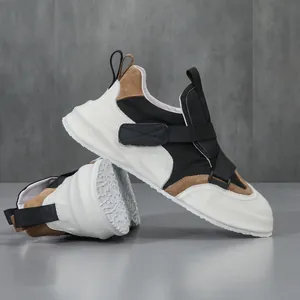 Modieuze heren sneakers van leer met kleurblokontwerp en verstelbare klittenbandsluiting