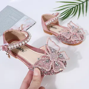 Sparkling pink Mary Jane princess shoes for girls with lace butterfly and pearl decorations