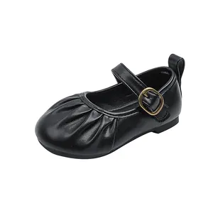 Scarpe da principessa Mary Jane nere da bambina con fibbia in bronzo e punta pieghettata