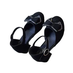 Elegantes zapatos de princesa negros para niñas con lazo de diamantes de imitación y correa