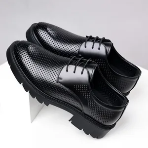 Breathable men's black perforated height increasing leather business shoes with thick soles