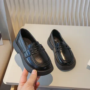 Klassieke zwarte leren loafers voor kinderen, Britse stijl voor school en formeel