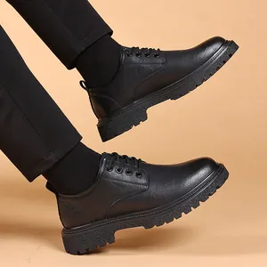 Classic men's thick-soled black leather shoes with a round toe and casual style