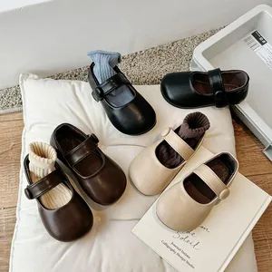 Stylish British style Mary Jane shoes for girls with soft soles in multiple colors.