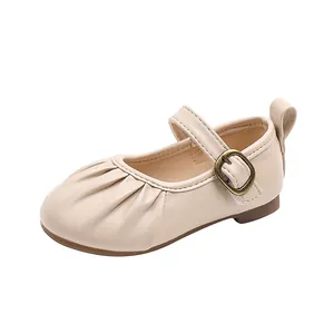 Elegantes zapatos Mary Jane beige para niñas con suela blanda y diseño de princesa
