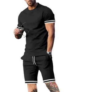 Conjunto deportivo informal de dos piezas negro para hombre con rayas
