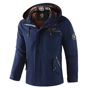 Marineblaue Herren-Freizeitjacke mit Kapuze, Markenlogo und orangefarbenem Futter