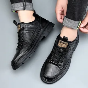 Herren Sportschuhe aus schwarzem Echtleder mit 5cm Plateau-Sohle für Freizeit und Alltag