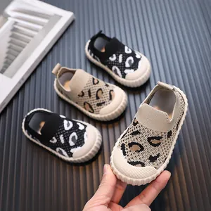 Sneakers in Fly Knit per Bambini 1-5 Anni Stampa Leopardata Suola Morbida Antiscivolo Scarpe Casual da Camminata