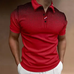 Primer plano de un polo rojo con un elegante estampado de lunares negros en degradado.