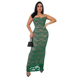 Sexy smaragdgrünes Spitzenkleid mit Camisole-Trägern, elegantem Blumenmuster und schmaler Passform