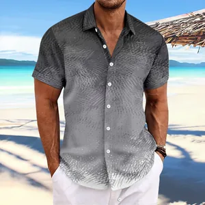 Vue détaillée d'une chemise pour homme à manches courtes avec imprimé palmier dégradé gris