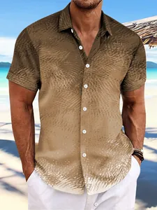 Chemise boutonnée à manches courtes pour homme avec motif de palmier marron