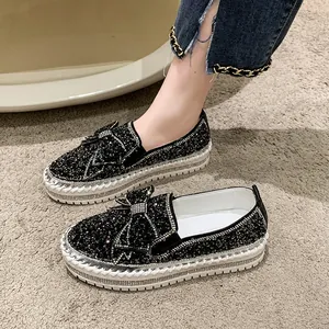 Mocassini da Donna con Fiocco in Strass Scarpe Scamosciate Casual Slip-on Suola Spessa Moda Scarpe Basse Stile Coreano Taglia Grande