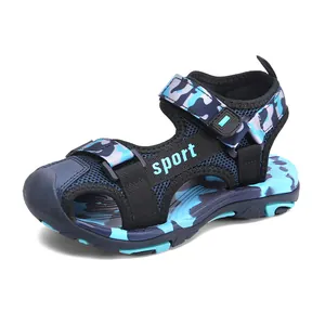 Sandalias de verano resistentes para niños con punta cerrada y patrones de camuflaje azul