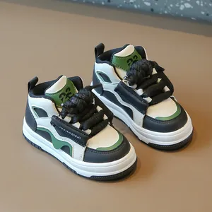 Zapatillas de deporte altas antideslizantes para niños, estilo dopamina verde.