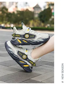 Leichte atmungsaktive Sommer-Mesh-Sneaker für Jungen mit bequemen weichen Sohlen