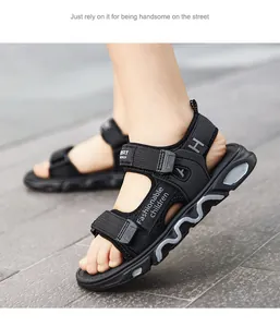 Breathable boys' black lightweight sport sandals with soft sole for summer beach walk