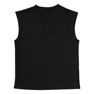 Vue arrière d'un gilet sans manches en maille noire pour homme avec motif jacquard.