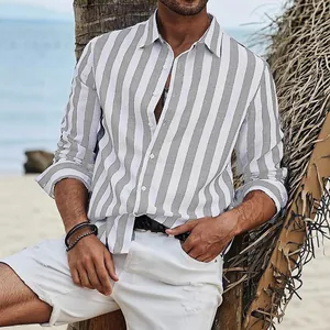 Camicia casual da uomo a righe verticali grigie e bianche, perfetta per la spiaggia