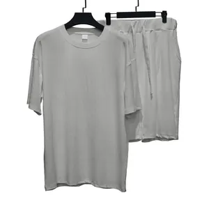 Ensemble décontracté t-shirt à manches courtes et short en maille côtelée pour homme