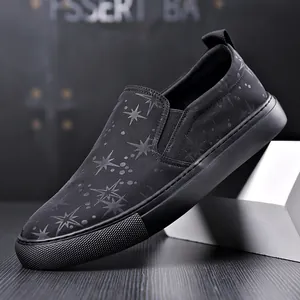 Men's Casual Loafers Breathable Mesh Slip-on Sneakers Fashion Star Print Light Non-slip Rubber Sole Large Size Walking Shoes