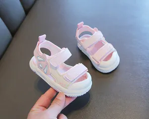 Sandali morbidi rosa per neonati 0-3 anni con punta chiusa antiscivolo