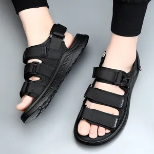 Black men's outdoor sports sandals with anti-slip soles for beach and summer wear