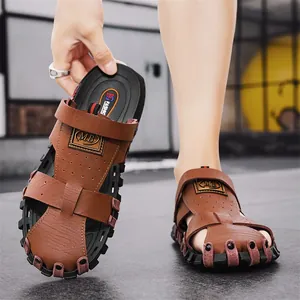 Brown leather men's sandals with non-slip sole for summer beach and casual wear