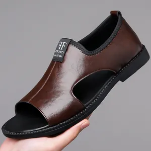 Sandalias romanas casuales de cuero para hombre en marrón oscuro con diseño transpirable