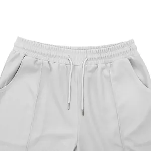 Gedetailleerd overzicht van heren sportshort met wafelstructuur en trekkoord in de taille