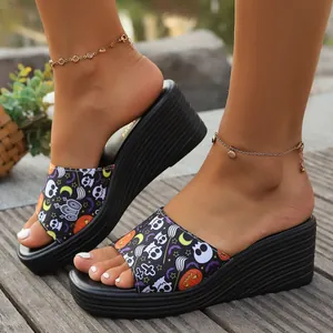 Women Wedge Sandals Halloween Pumpkin Skull Print Platform Slippers Round Toe Summer Outdoor Casual Slide Shoes Large Size
