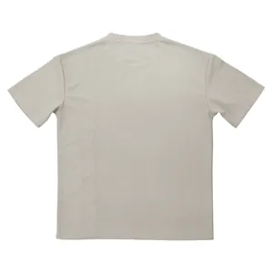 Achteraanzicht van een hoogwaardig grijs getextureerd wafelgebreid T-shirt met korte mouwen