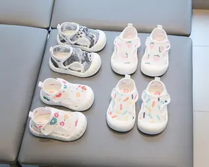 Sandales pour bébé en maille respirante avec semelles souples antidérapantes